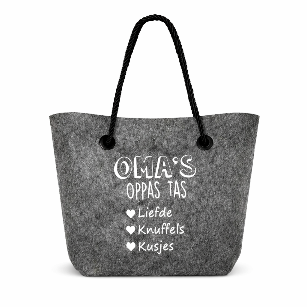 Vilten draagtas met koord 'oma's oppas tas'