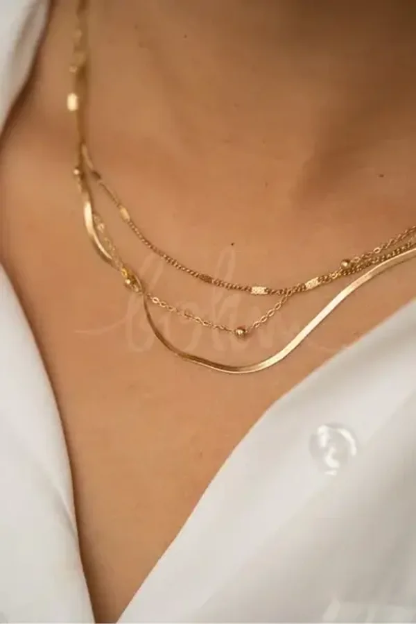 Collier Foxy - maille gourmette fine, d'une maille miroir et forçat avec boules