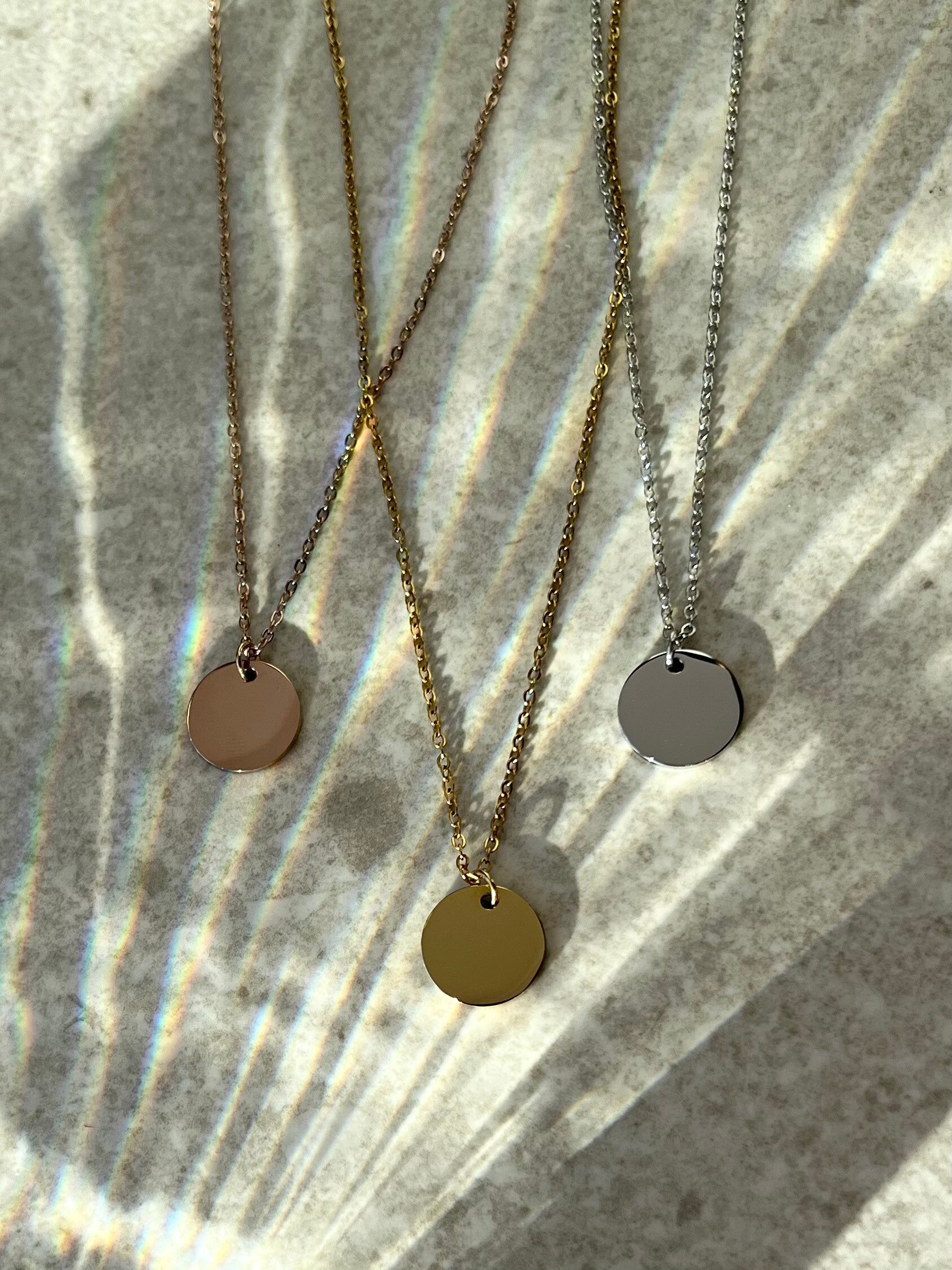 Kjede med rundt anheng 15mm