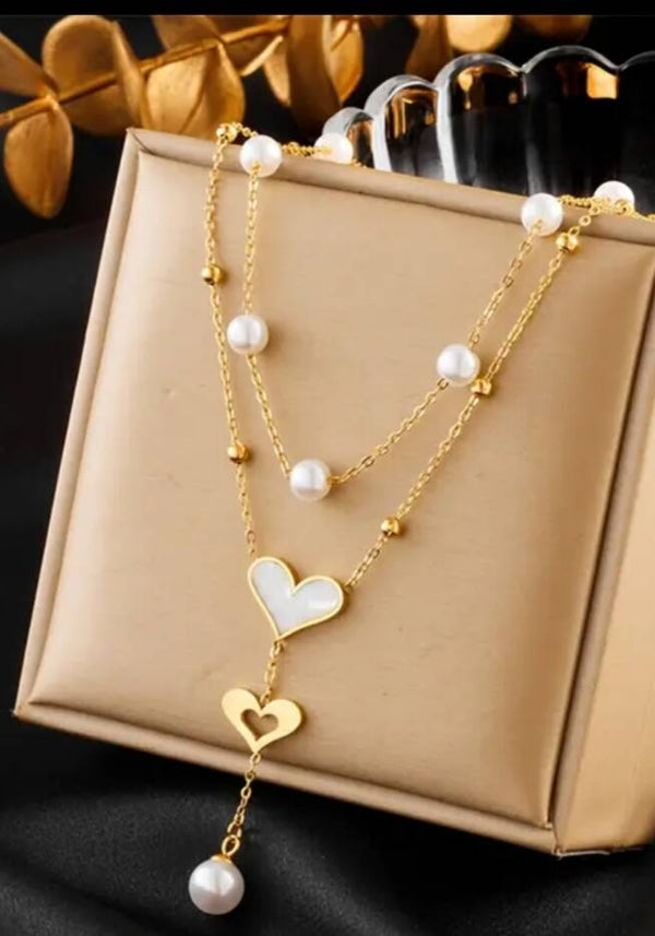 Collier à double couche