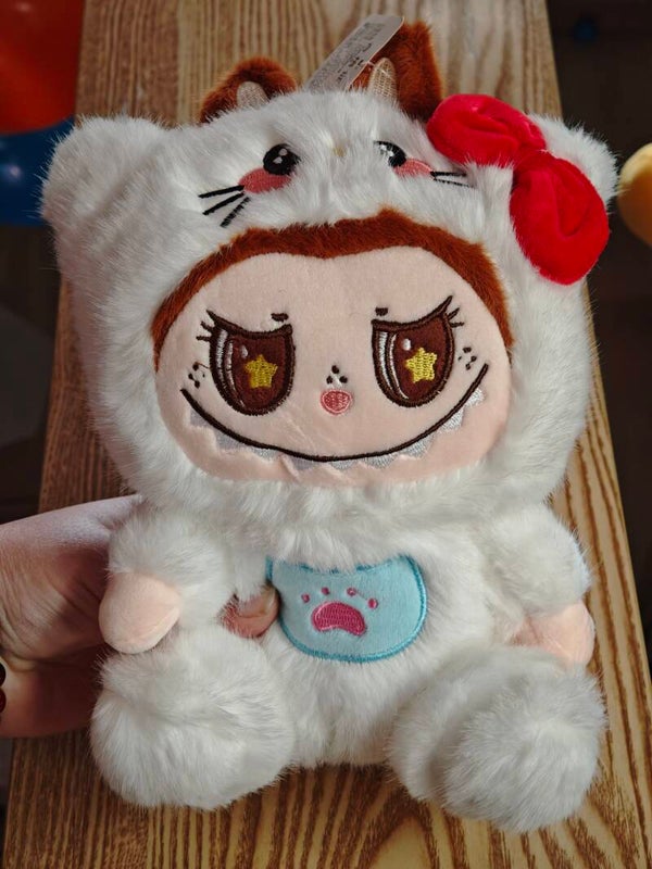 Labubu peluche kitty