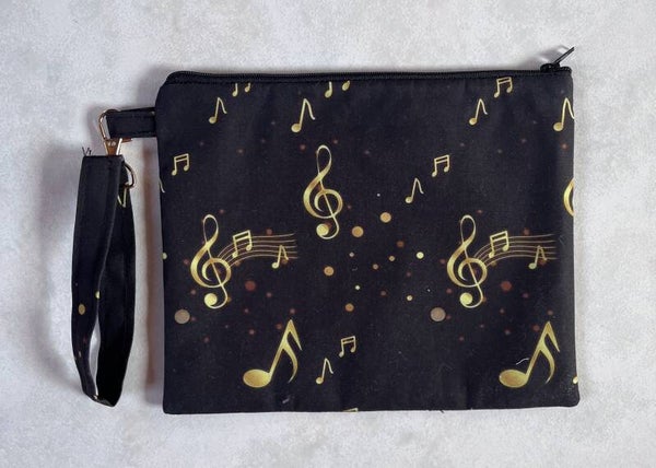 pochette moyenne avec sangle