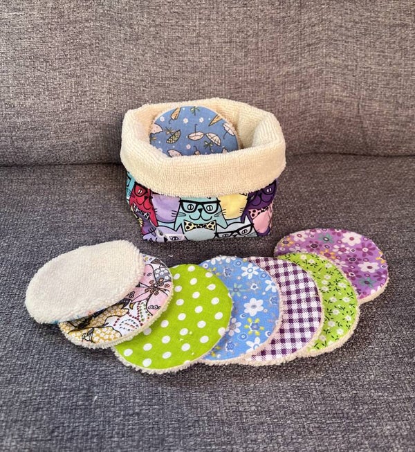 panière avec 8 lingettes