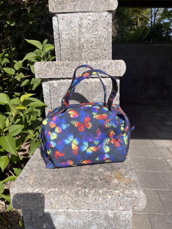 trousse carrée avec poignées