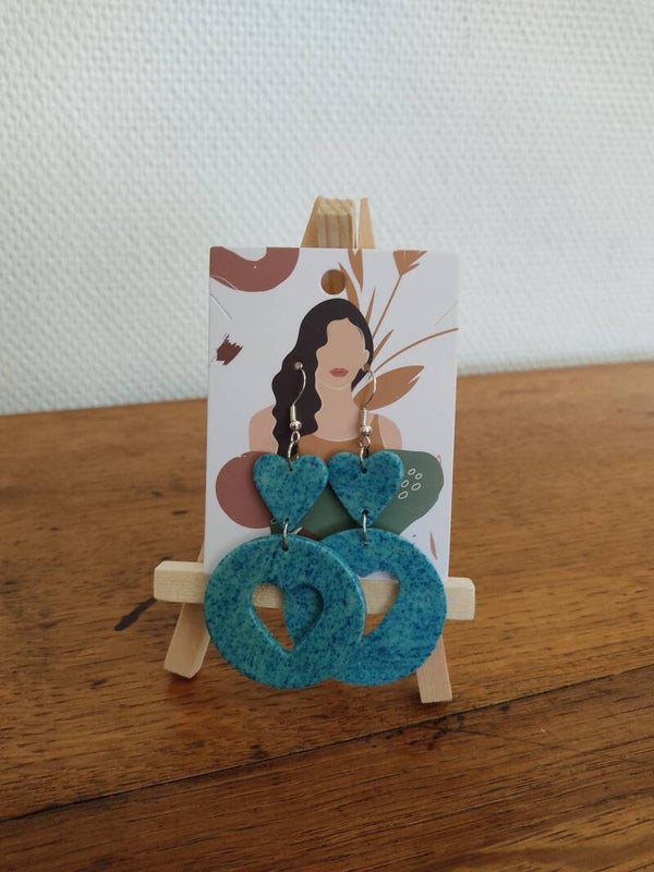 Boucle d' oreille