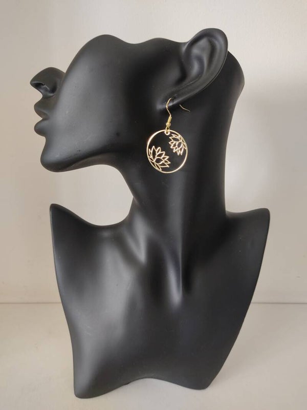 Boucle d'oreille Lotus