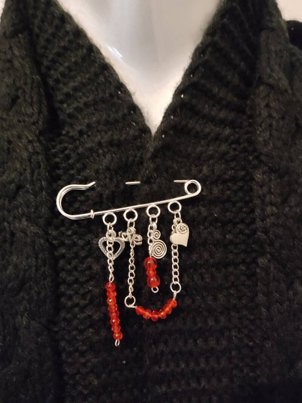 Broche épingle ( Pièce Unique)