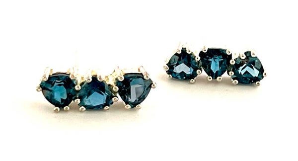 Zilveren oorbellen met London Blue Topaz