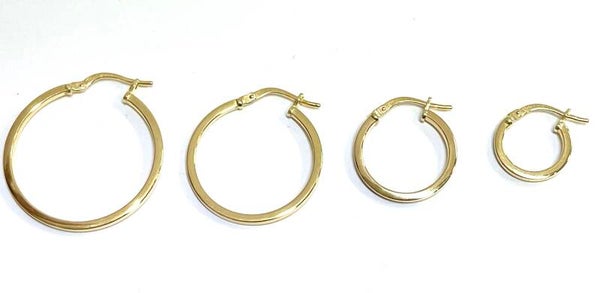 Geelgouden vierkanten creolen met Zilveren binnenkern M