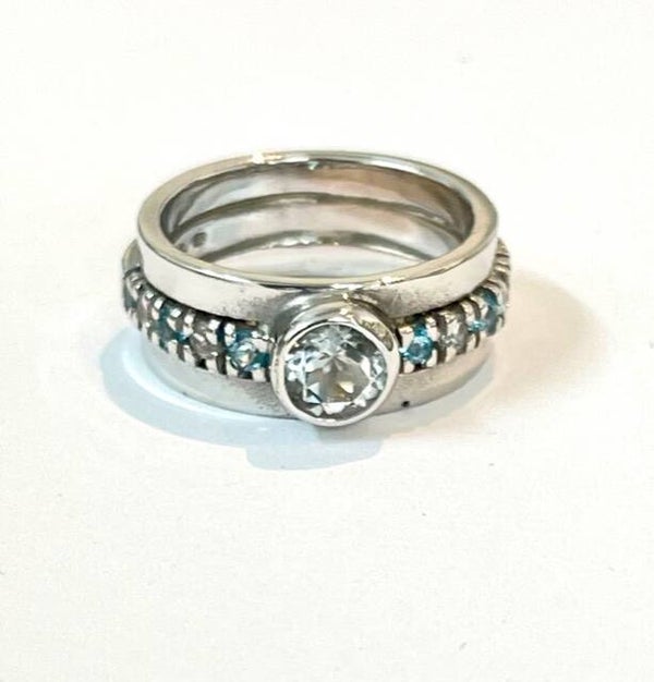 Zilveren ring met White Topaz en Blue Topaz