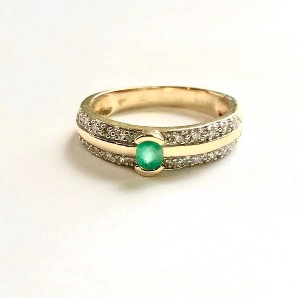 Emerald ring Geelgoud met Smaragd en Diamant
