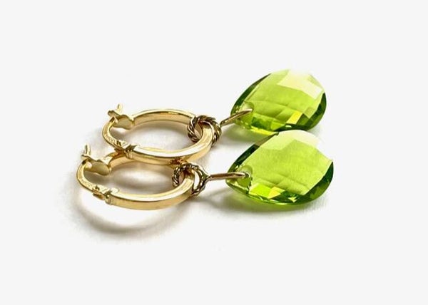Happy drops Creool hangers met Peridot Quartz