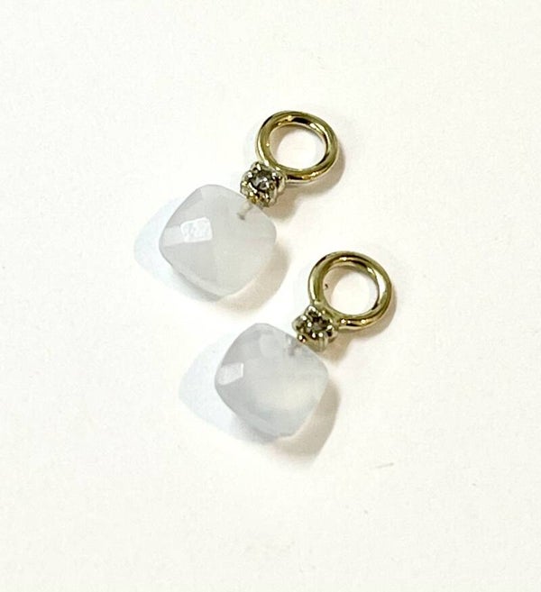 Huggs Creool hanger met Chalcedony en Diamond