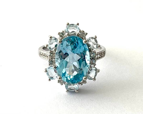 Zilveren ring met Blue Topaz