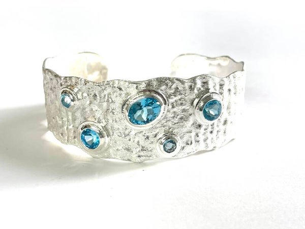 Zilveren armband met Blauw Topaas