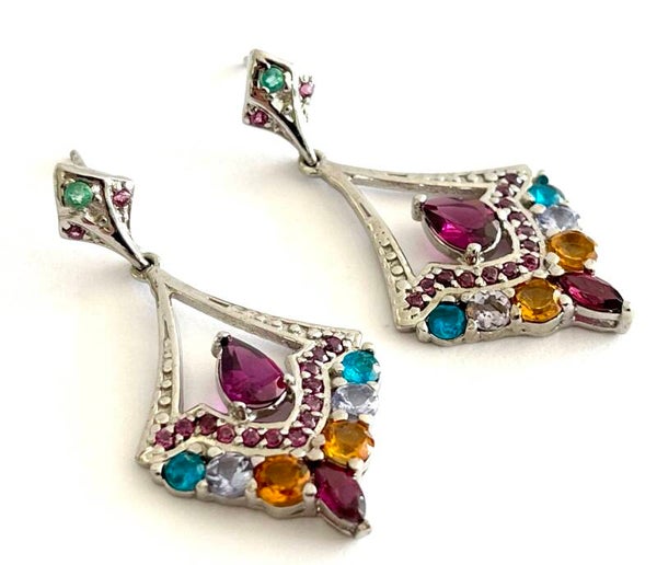 Zilveren oorbellen met Rhodolite, Tanzanite, Citrine & Apatite.