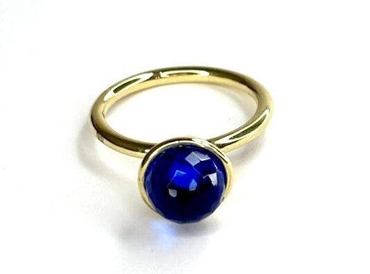 Rosita’s Mix Ring Geelgoud met Hydroquartz Sphere