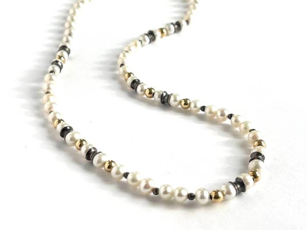 Parel collier met details