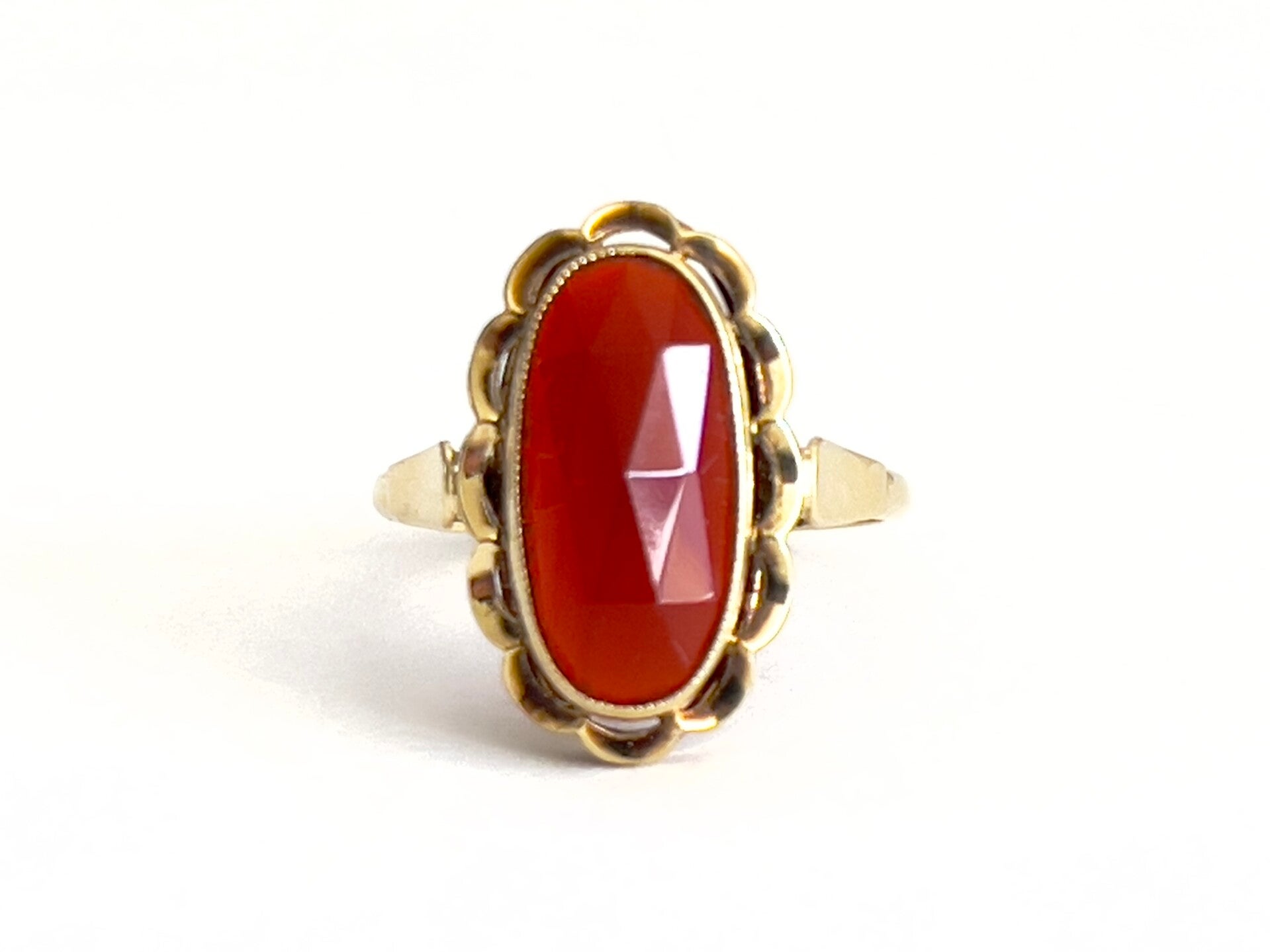 Vintage Geelgouden ring met Carneol