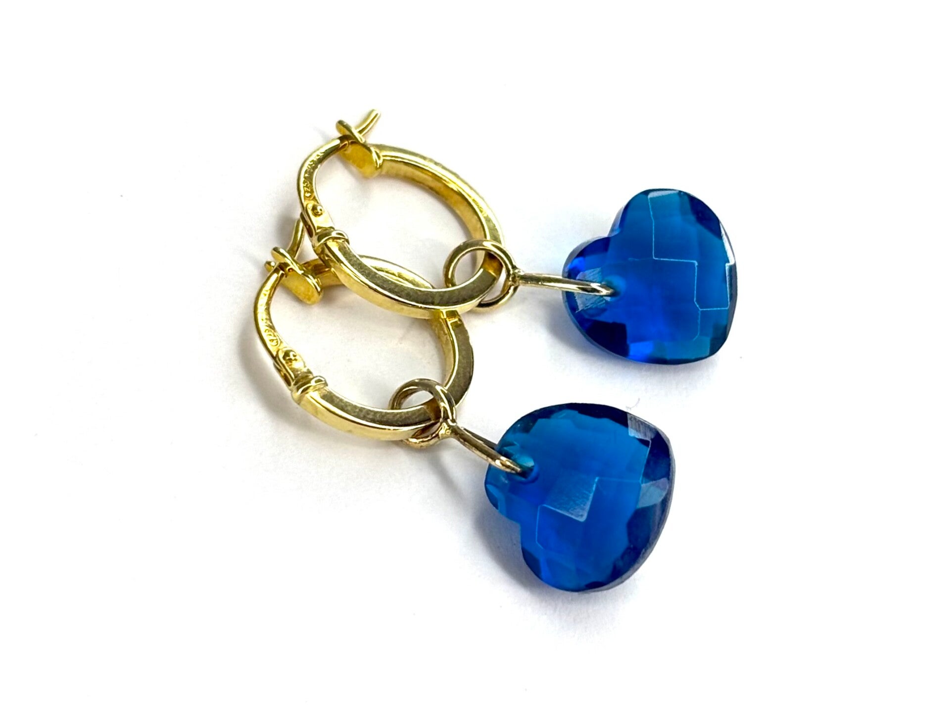 Heart drops Creool hangers met London Blue Quartz