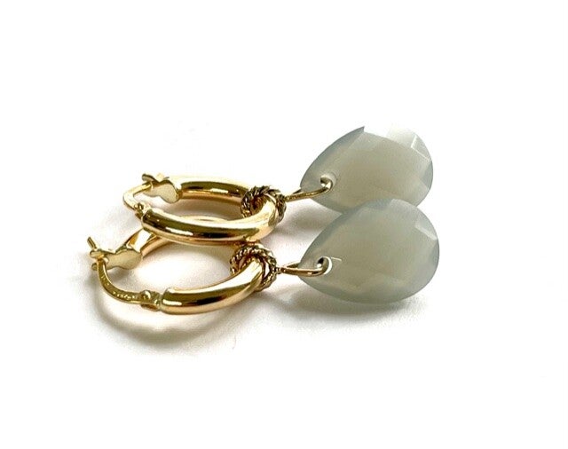 Happy drops Creool hangers met Gray Quartz