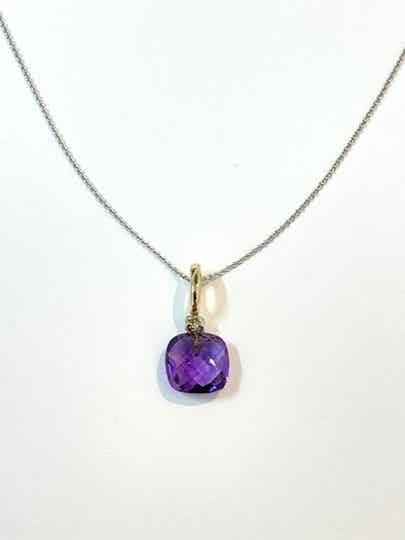 Huggs Hanger Geelgoud met Amethyst en Diamond