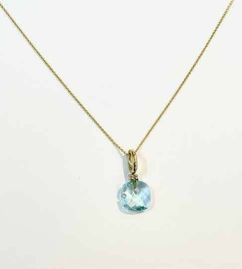 Huggs Hanger Geelgoud met Blue Topaz en Diamond