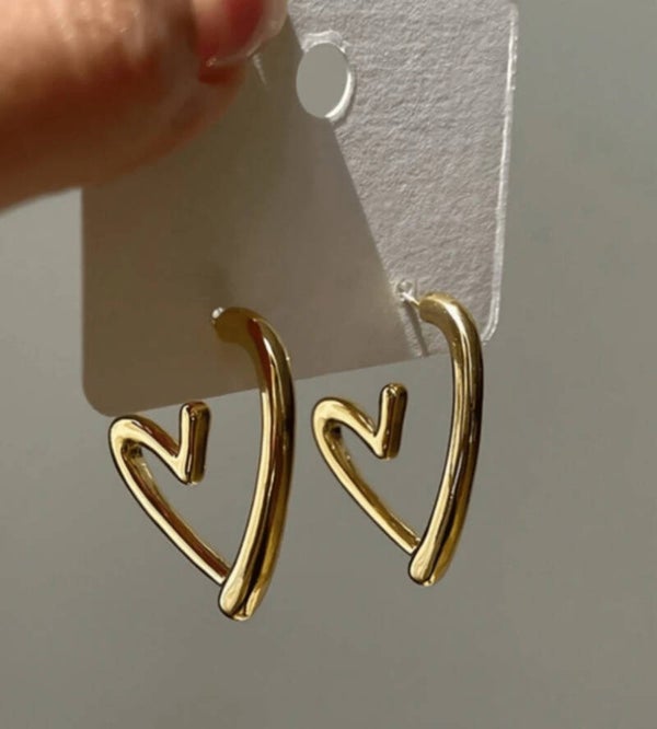 Earrings B
