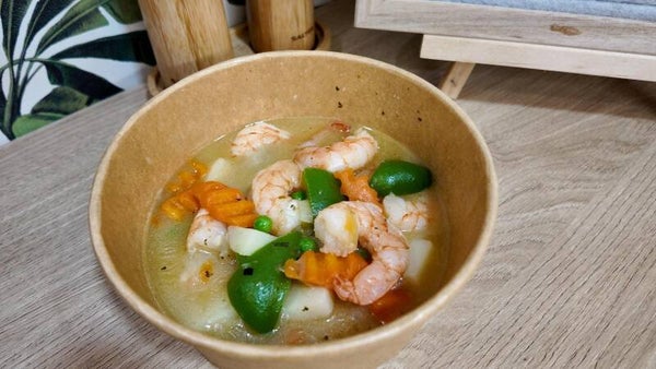 Filipino prawn curry