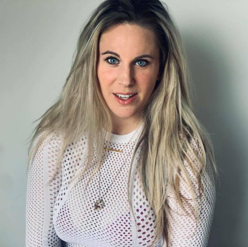 Ik Daphne Gakes: een schitterende benadering van de show en het boek van Daphne Gakes