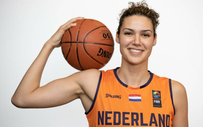 Op het veld, op televisie; Chatilla van Grinsven blijft schitteren