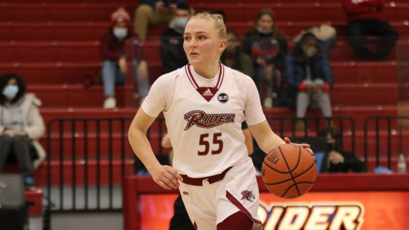 Unforgettable basketball moments for Jessika Schiffer