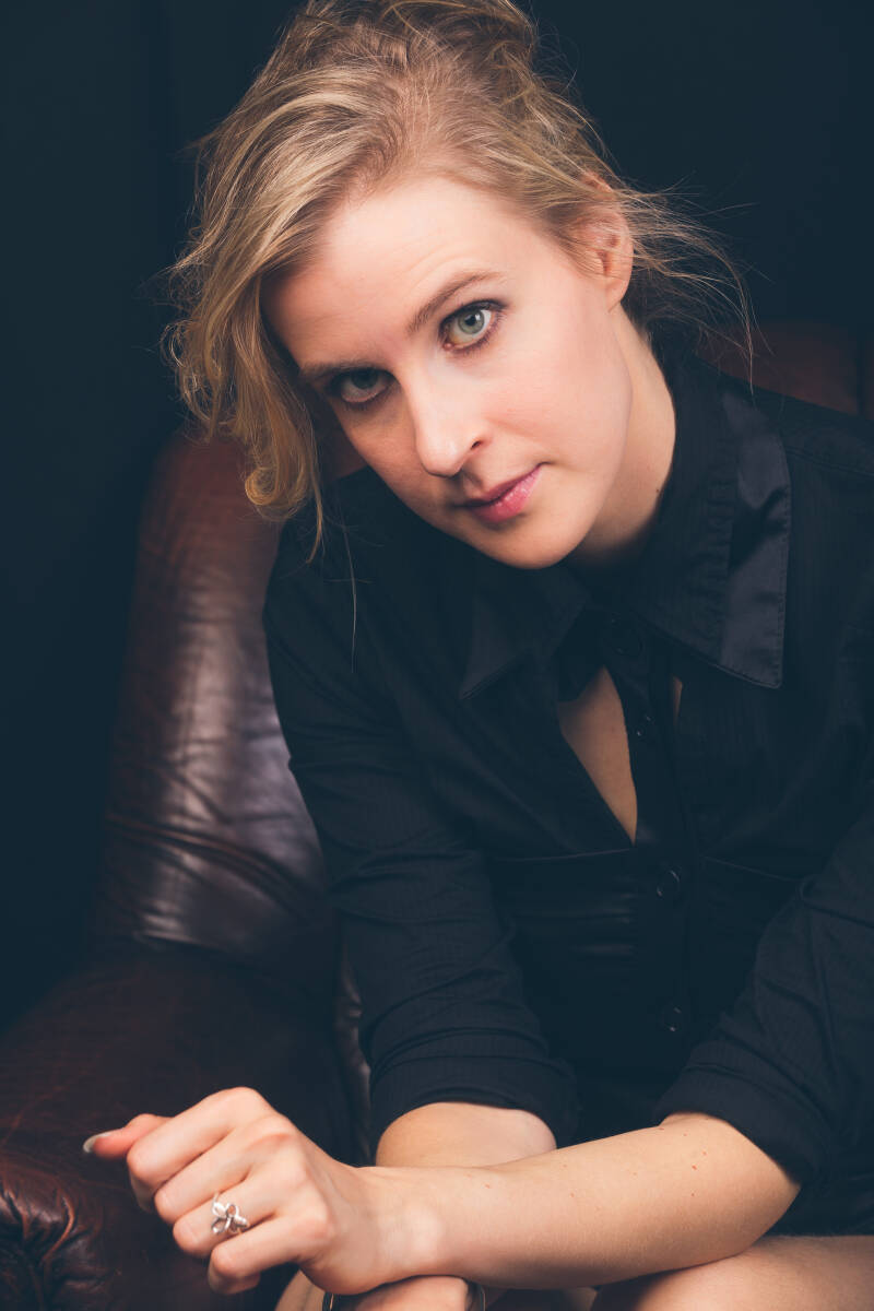 Bevlogenheid en immense theaterpassie doet regisseuse Jo van der Meij floreren, inspireren en schitteren