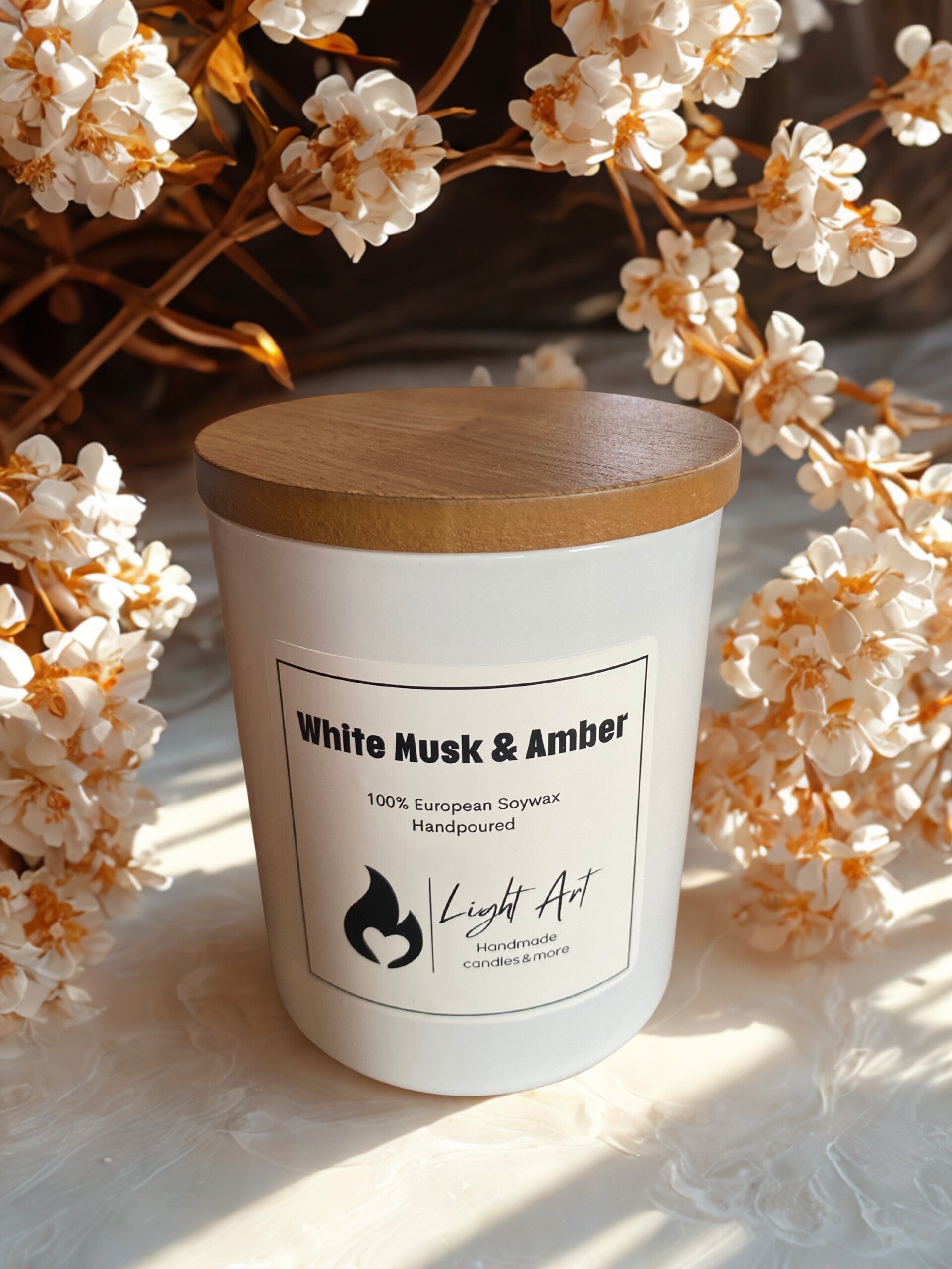 White musk and Amber