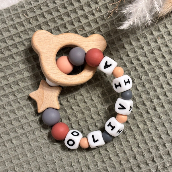 Beiss- und Greifring aus naturholz und Silikon ,, Rosa Bär ''