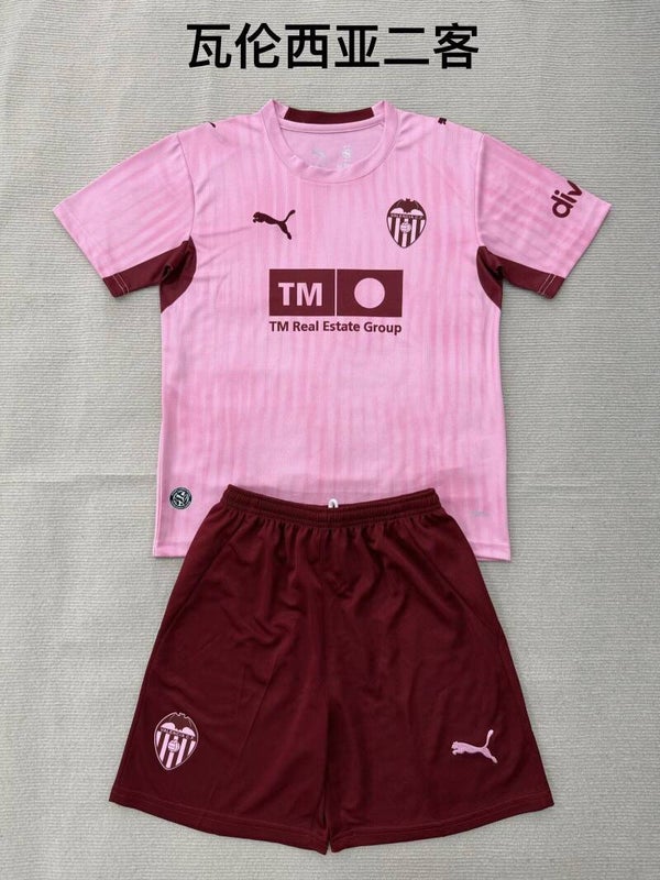 VALENCIA EQUIPAJE NIÑOS VISITANTE 26-27