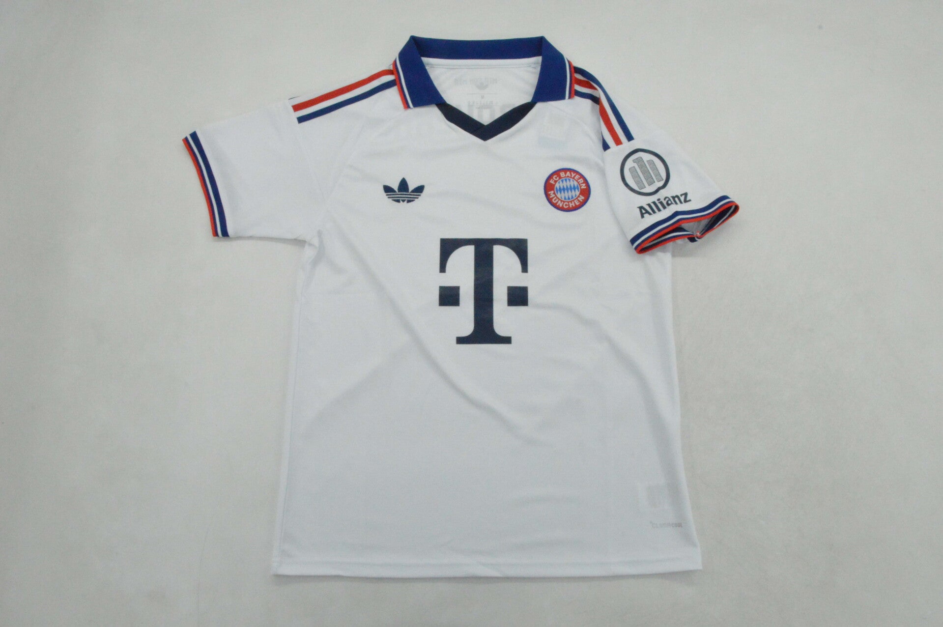 BAYERN MUNCHEN CAMISETA VISITANTE 26-27