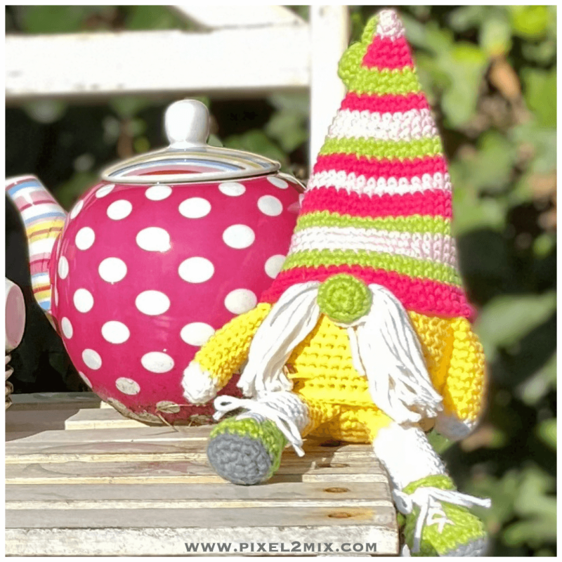 Gertruida & Gert - The Gnomes. Free Crochet Pattern. Amigurumi free pattern, Amigurumi free crochet pattern, Amigurumi free gnome crochet pattern, Amigurumi free gnome pattern. Explore the magical free world of crochet pleasure with Gertruida & Gert - The