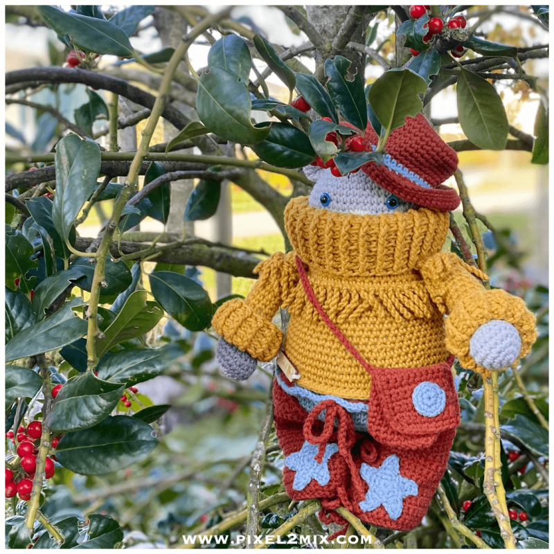 Harry the Cowboy Cat! Crochet Cowboy Cat. Explore the wild world of crochet creations with Harry, the adventurous Cowboy Cat from the cat couple Caroline and Harry! Pixel 2 Mix's crochet patterns enable you to create this cuddly Cowboy yourself. Detailed 