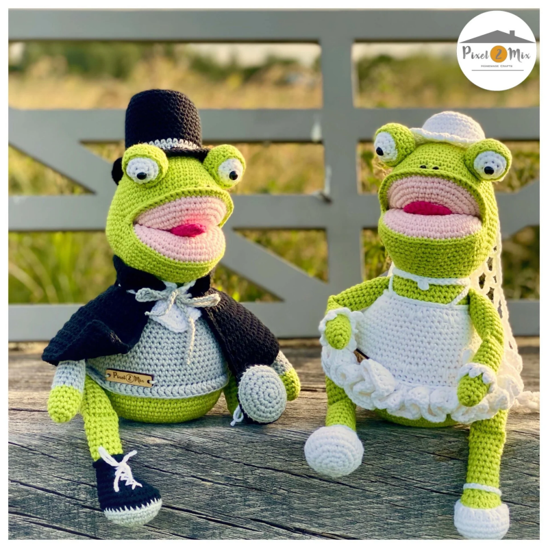 Katja - The Frog Bride & Little Karel - The Groom Frog. Crochet Amigurumi Frog, Crochet Amigurumi Groom Frog, Crochet Amigurumi Bride, Crochet Amigurumi Wedding. Enter the enchanting world of love with crochet creations featuring Katja & little Karel, the