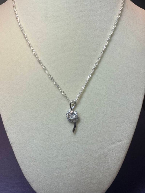 Elegant Sterling Silver Necklace with a 1 Carat Moissanite Diamond Pendant