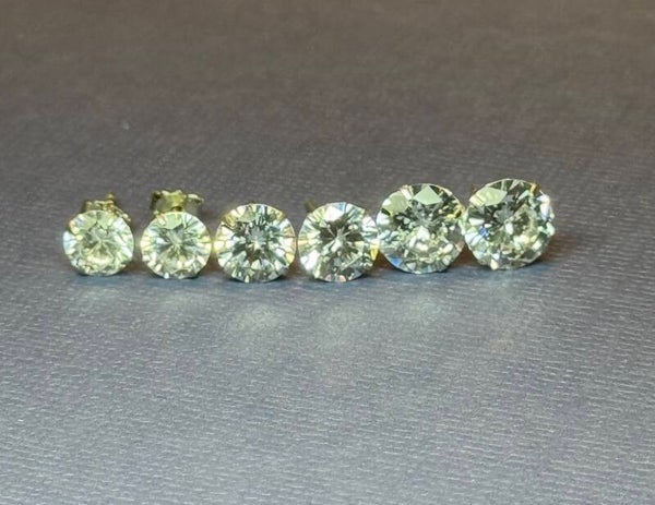 Elegant Silver Stud Earrings Set