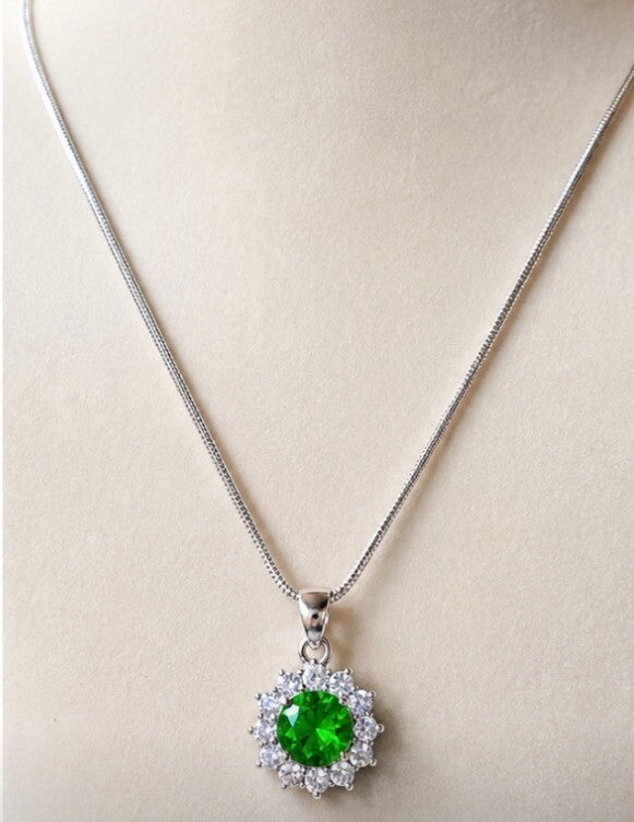Elegant Green Moissanite Diamond and Sterling Silver Necklace