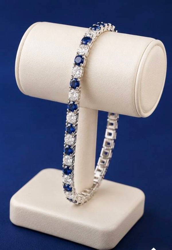 Elegant 6.5” Sterling Silver and Blue Moissanite Diamond Bracelet