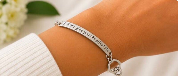Elegant Sterling Silver Bracelet with Interlocking Circles