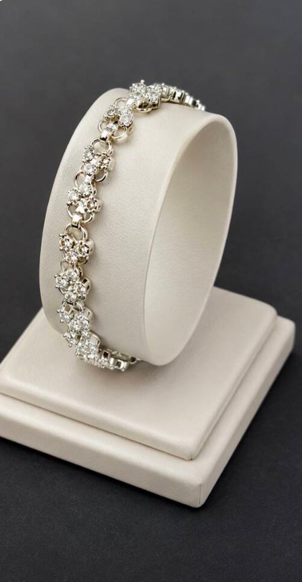 Elegant 7”  Sterling Silver Moissanite Chain Bracelet