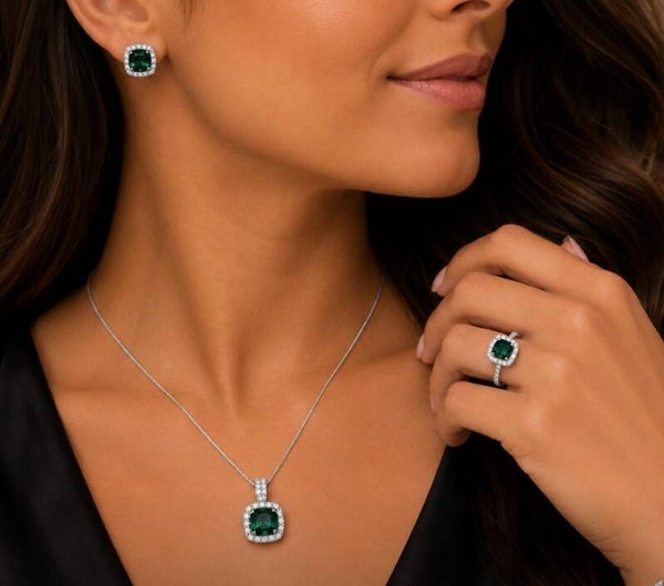 Elegant Sterling Silver and Green Moissanite Diamond Jewelry Set