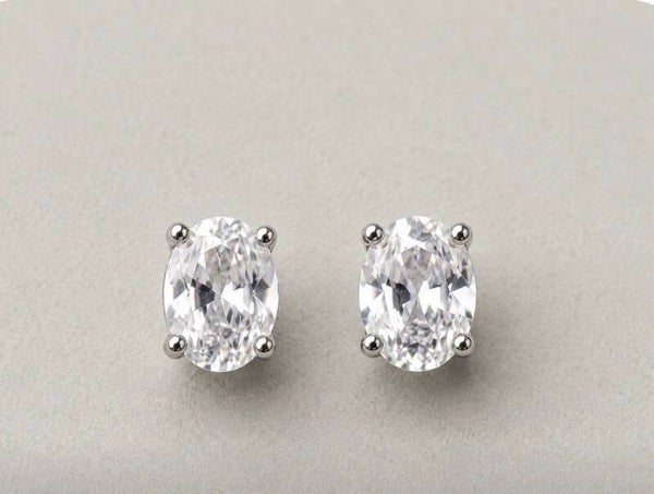 Elegant Sterling Silver 2 Carat Moissanite Diamond Stud Earrings