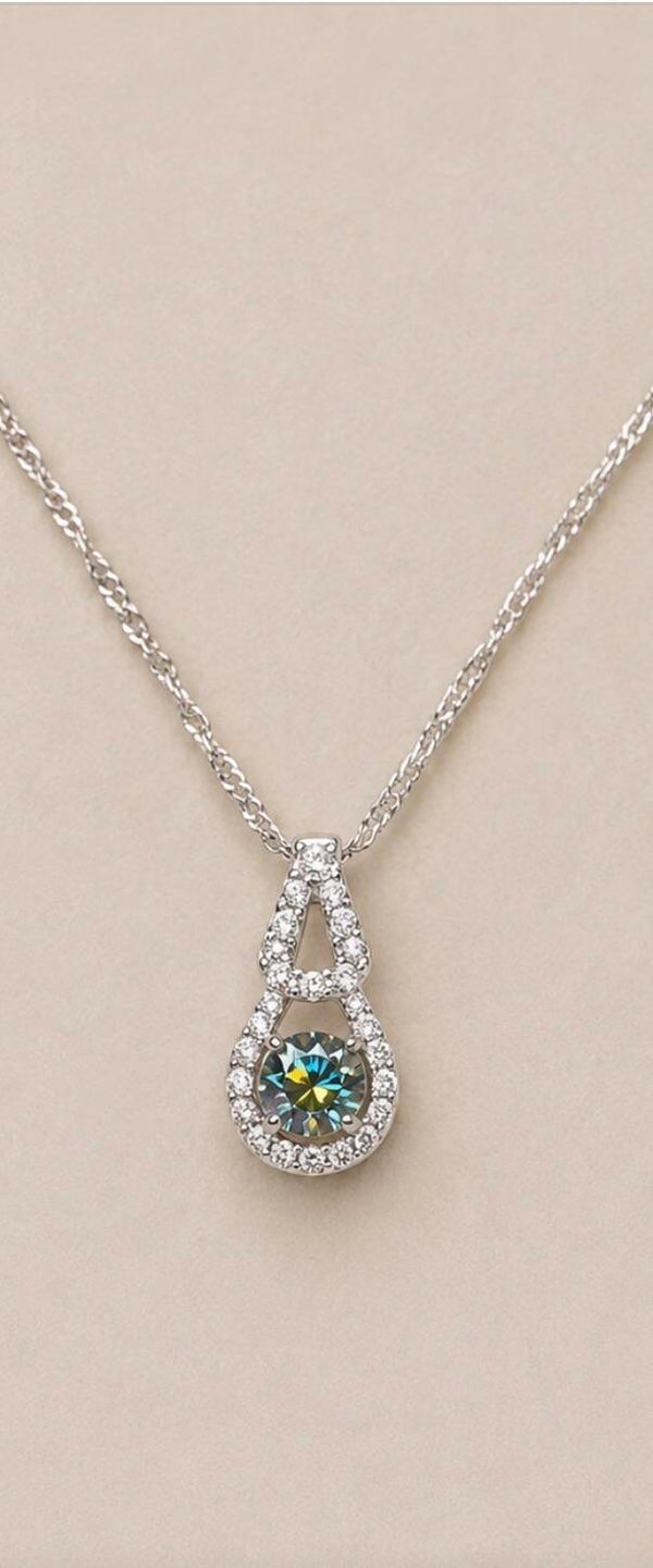 Elegant 18” Sterling Silver Necklace with Green Moissanite Diamond Gemstone