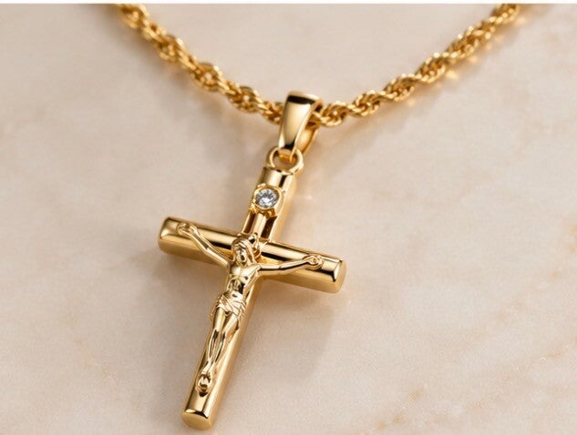 18k Gold Plated Cross Pendant Necklace